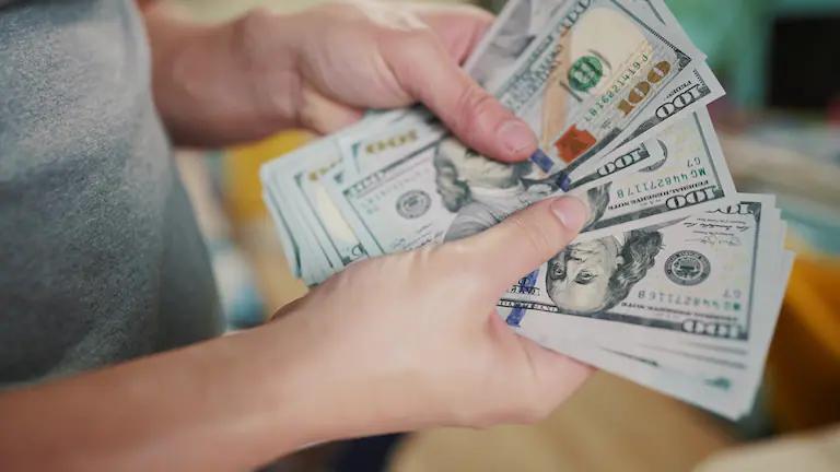 El Dólar Blue en Marzo de 2021: Un Mes de Volatilidad e Incertidumbre - A cuánto está el dólar blue el 31 de marzo de 2021 dolar marzo 2021 - A cuánto está el dólar blue el 31 de marzo de 2021