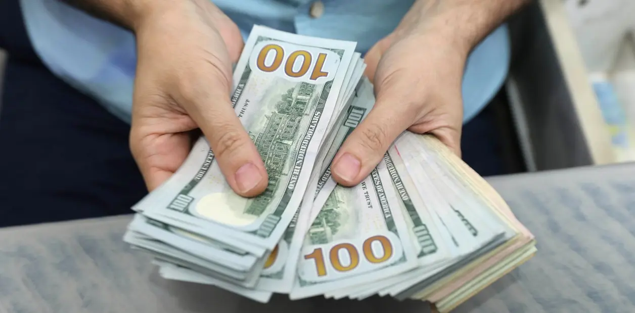 Dólar Blue hoy 15 de noviembre: Cotización y últimas noticias - A cuánto estaba el dólar el 15/11/23 dolar blue 15 noviembre - A cuánto estaba el dólar el 15/11/23