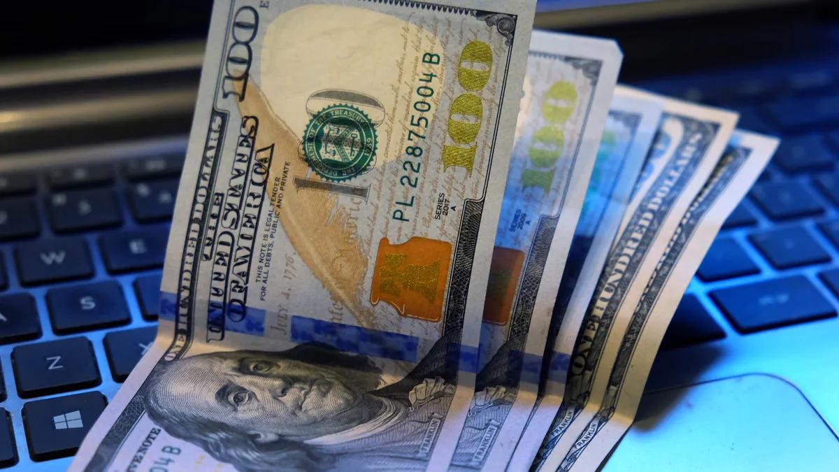 dolar blue marzo 2023 - A cuánto estaba el dólar el 25 de marzo de 2023
