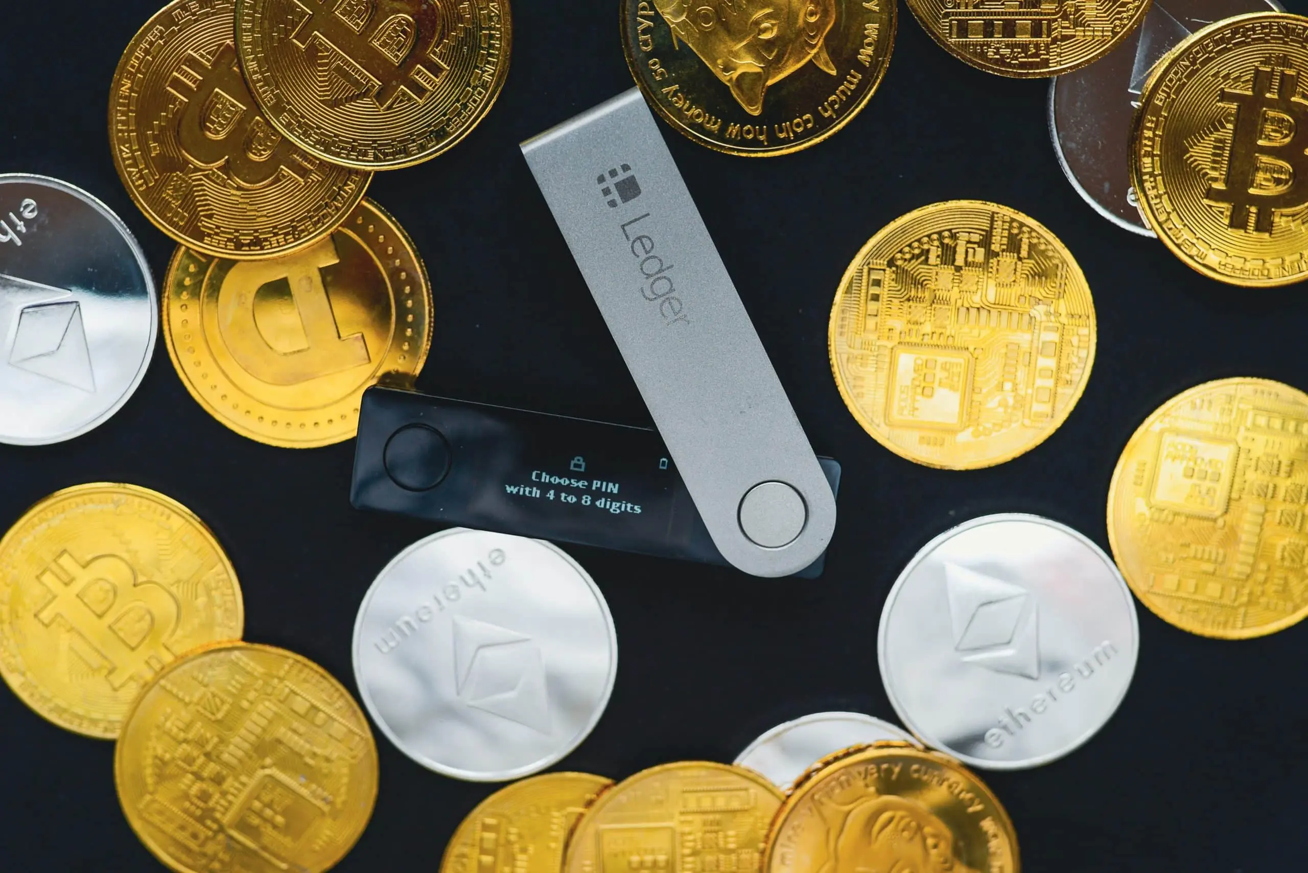 amazon hardware wallet bitcoin - Can you send Bitcoin from a hardware wallet