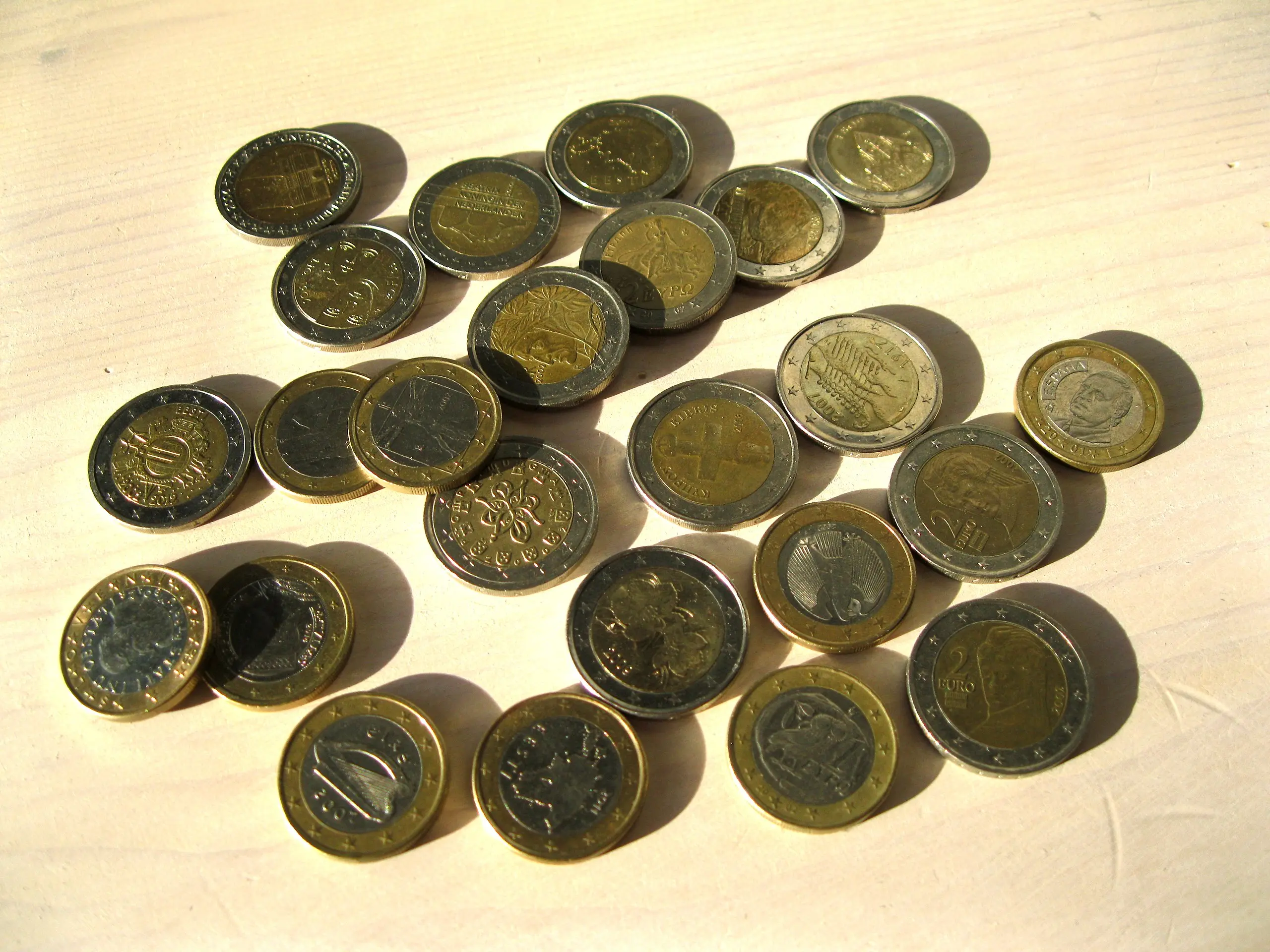 La moneda de 2 Euros de España: El Monasterio de El Escorial - Cómo es la moneda de 2 € en España 2 euro cent espana wikipedia - Cómo es la moneda de 2 € en España