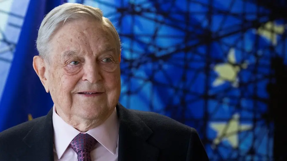 George Soros: El Magnate de las Finanzas y su Legado Filantrópico - Cómo ganó George Soros todo su dinero george soros como aprendio finanzas - Cómo ganó George Soros todo su dinero