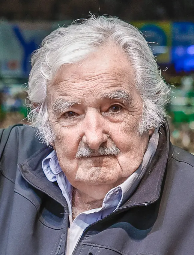 El Discurso de Mujica en 2010: Una Mirada a la Inversión y el Desarrollo - Cómo le decían al presidente Mujica discurso mujica de 2010 inversion escrito - Cómo le decían al presidente Mujica