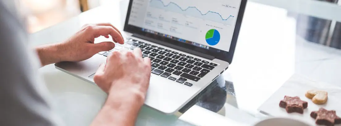 FIFO (First In, First Out) en Finanzas: Una Guía Completa - Cómo se calcula el FIFO y el LIFO que es first in first out en finanzas - Cómo se calcula el FIFO y el LIFO