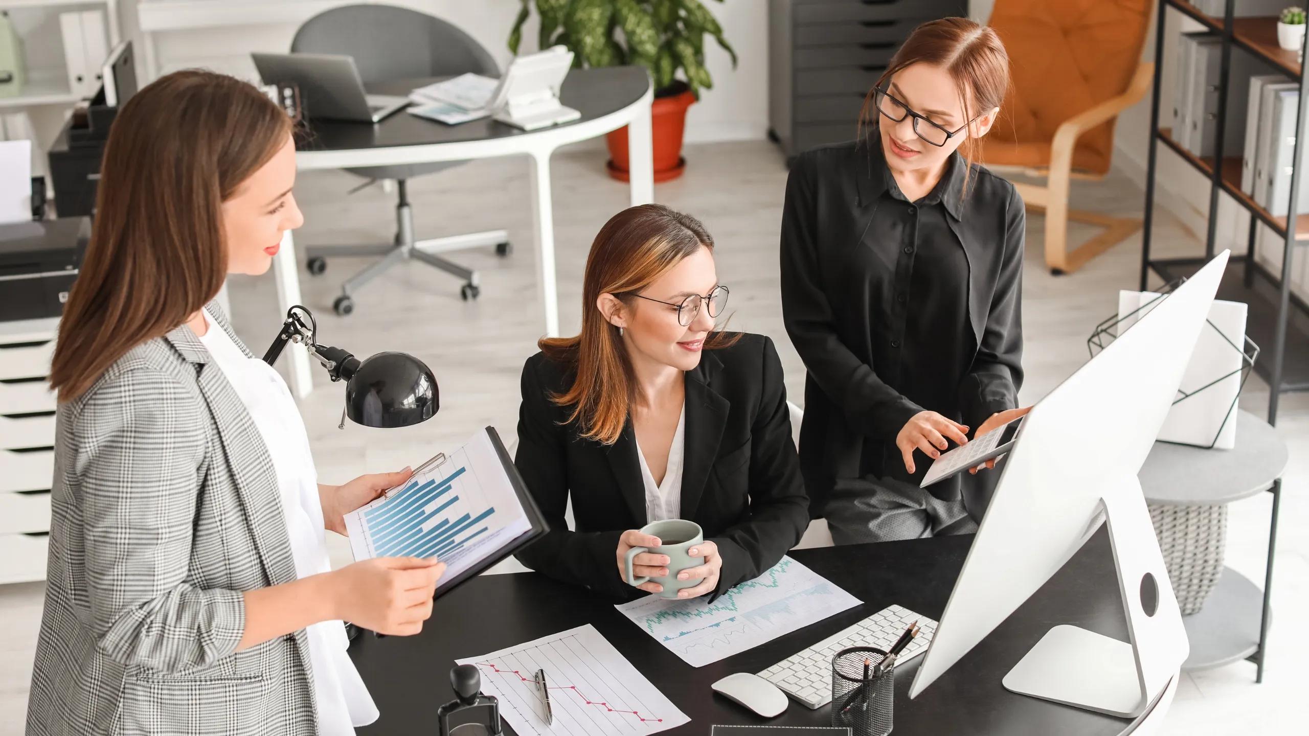 finanzas inteligentes - Cuál es la mejor IA para finanzas