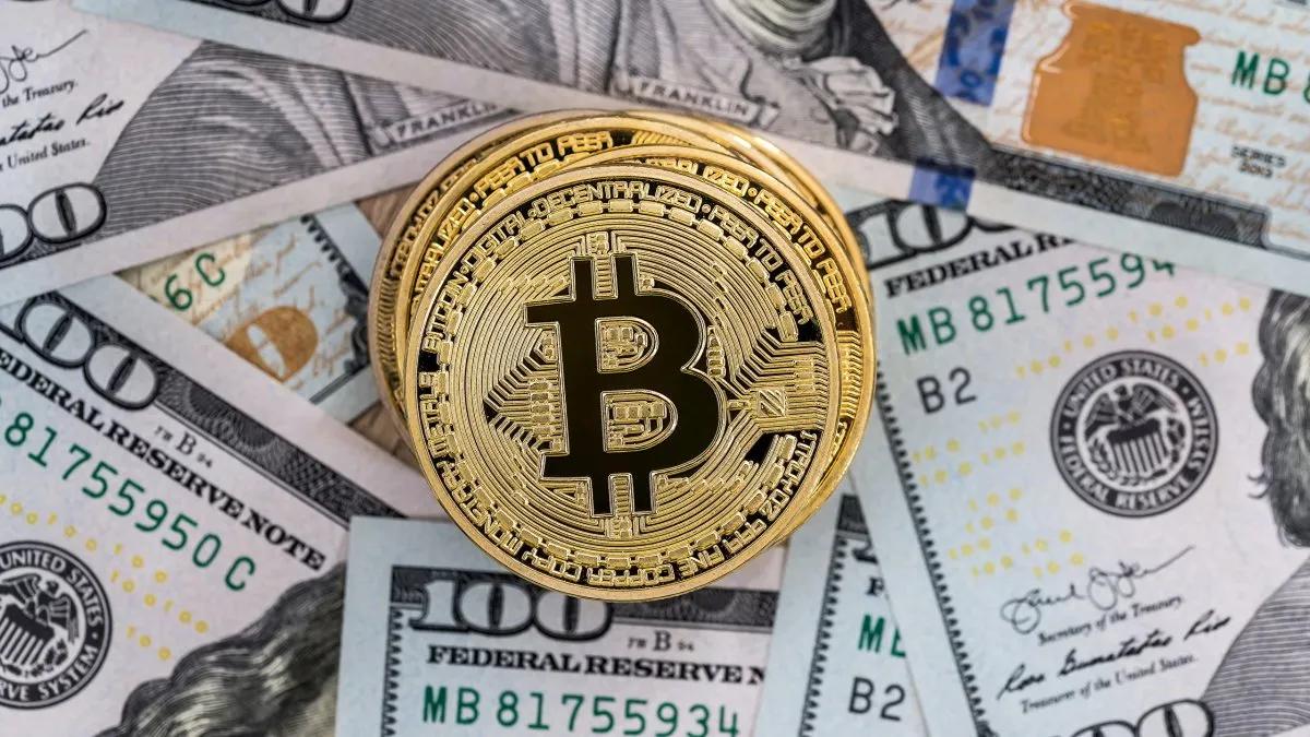 ahorrar en bitcoins o en dolares - Cuál es la moneda más segura para ahorrar