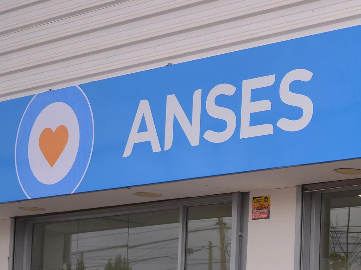 ANSES Bono Agosto 2024: Todo lo que necesitas saber - Cuándo cobro el bono extra de ANSES anses bono agosto 2022 - Cuándo cobro el bono extra de ANSES