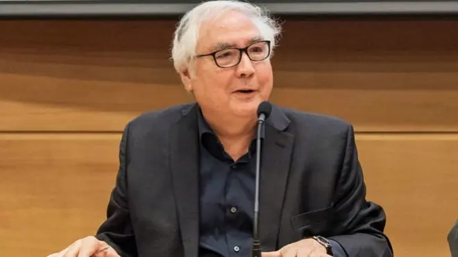 manuel castells criptomonedas - Cuando Manuel Castells sostienen que nos encontramos en una sociedad red se refiere a qué