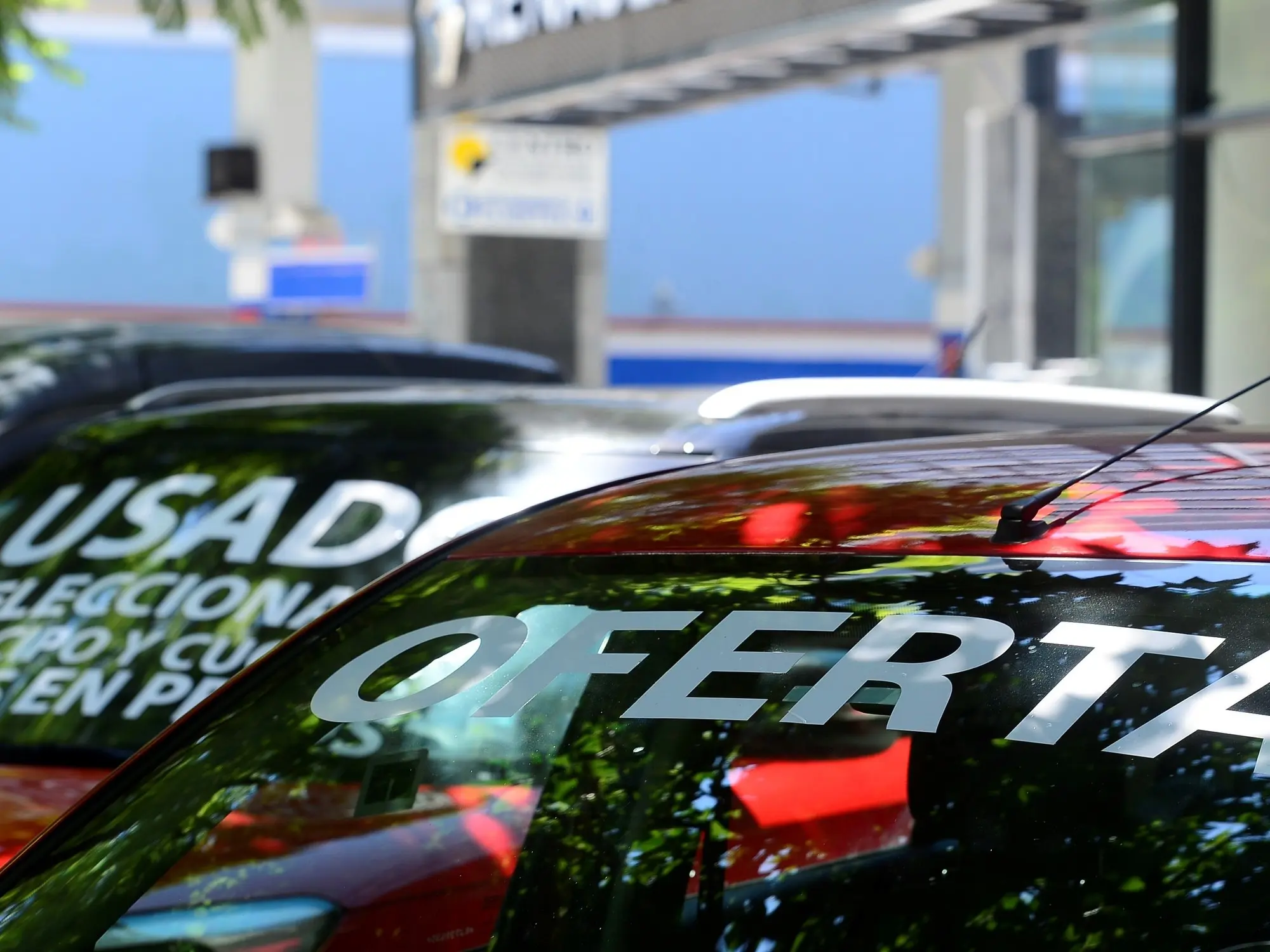 a cuanto toman el dolar las agencias de autos - Cuánto aumentan los autos en agosto