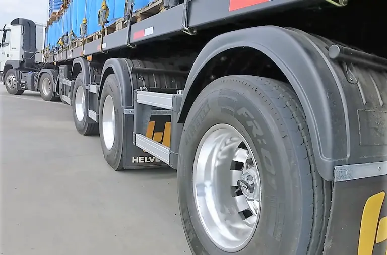 Paritarias Camioneros 2023: Aumento Salarial y Detalles del Acuerdo - Cuánto cerró Paritarias Camioneros bono camioneros fadeeac - Cuánto cerró Paritarias Camioneros