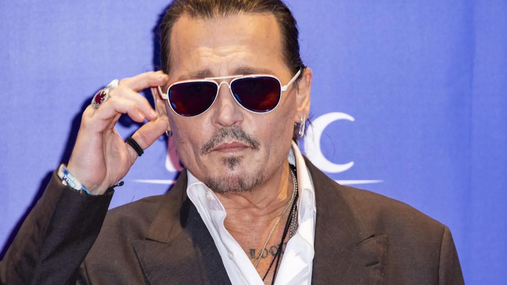 Johnny Depp: Fortuna, Gastos y Nuevos Proyectos - Cuánto cobró Johnny Depp por Piratas del Caribe johnny depp finanzas - Cuánto cobró Johnny Depp por Piratas del Caribe