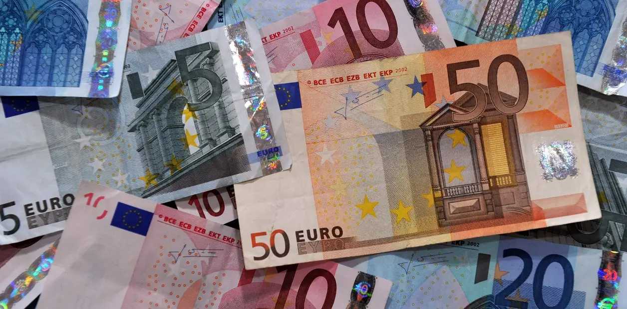 Cuánto cuesta el euro hoy en Mendoza: Guía completa para comprar euros - Cuánto cuesta el euro hoy en Mendoza euro blue mendoza - Cuánto cuesta el euro hoy en Mendoza