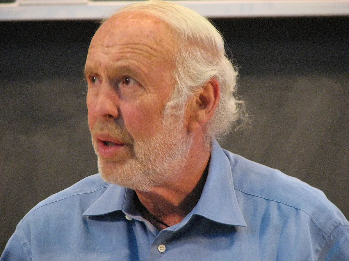 Jim Simons: El matemático que dominó las finanzas y la filantropía - Cuánto dinero tiene Jim Simons h simons finanzas - Cuánto dinero tiene Jim Simons