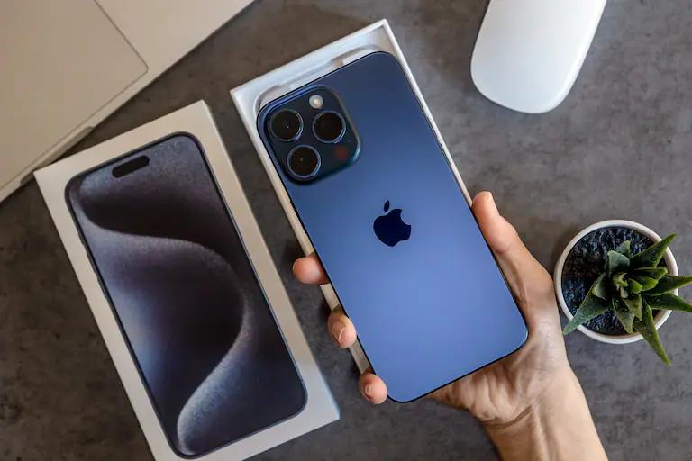 iphone dolar - Cuánto está el iPhone 15 en dólares