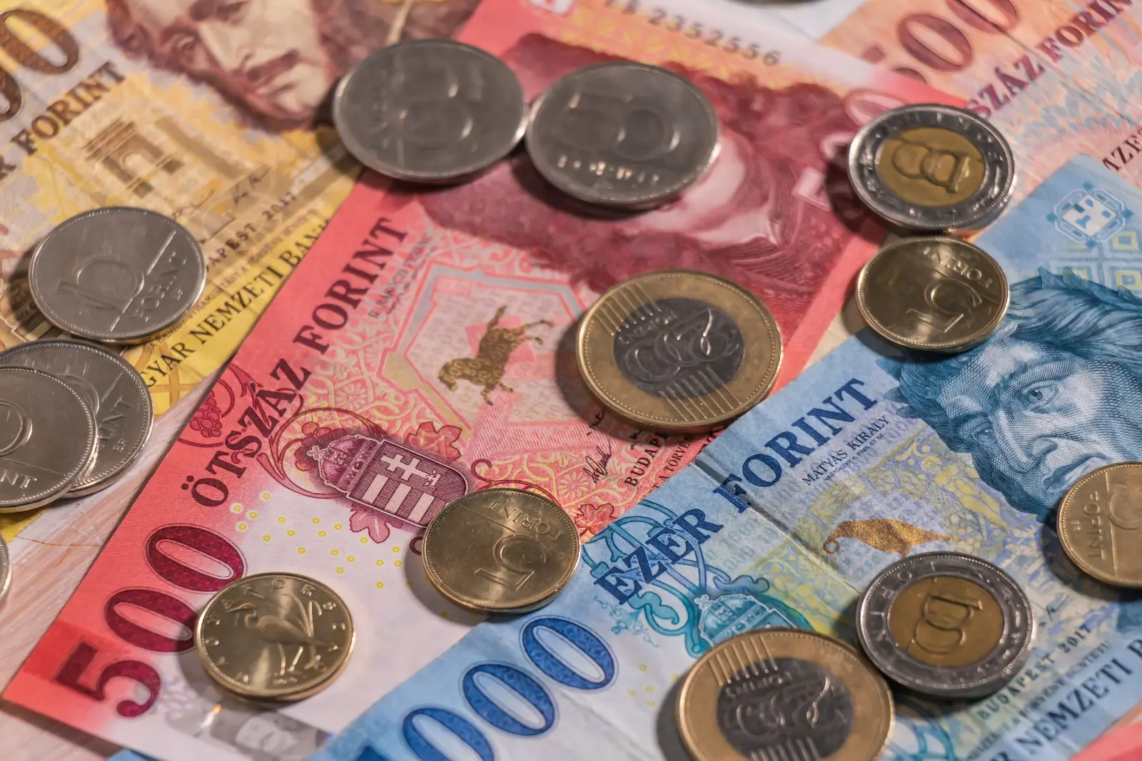 Convertir Forintos Húngaros a Euros: Guía Completa para Tu Viaje a Budapest - Cuánto son 100 euros en Budapest moneda budapest a euro - Cuánto son 100 euros en Budapest