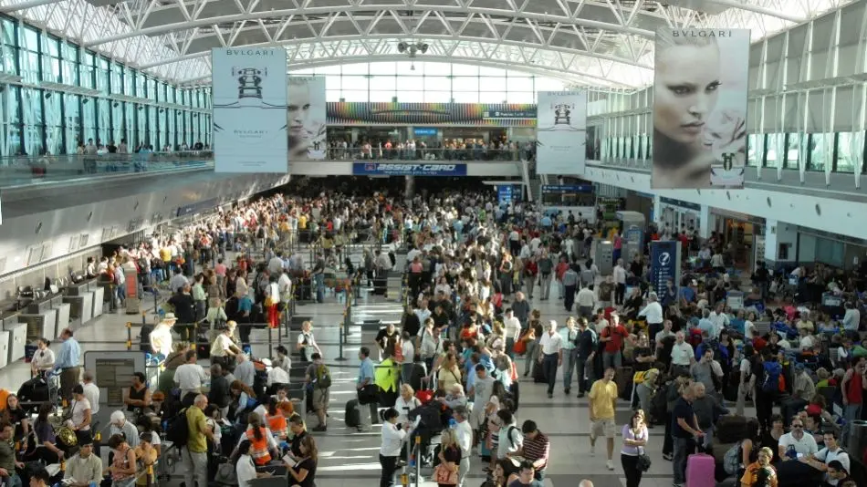 Aeropuertos Argentina 2000: Historia, Estructura y Presencia en el País - Cuántos empleados tiene Aeropuertos Argentina 2000 bono aeropuertos argentina 2000 - Cuántos empleados tiene Aeropuertos Argentina 2000