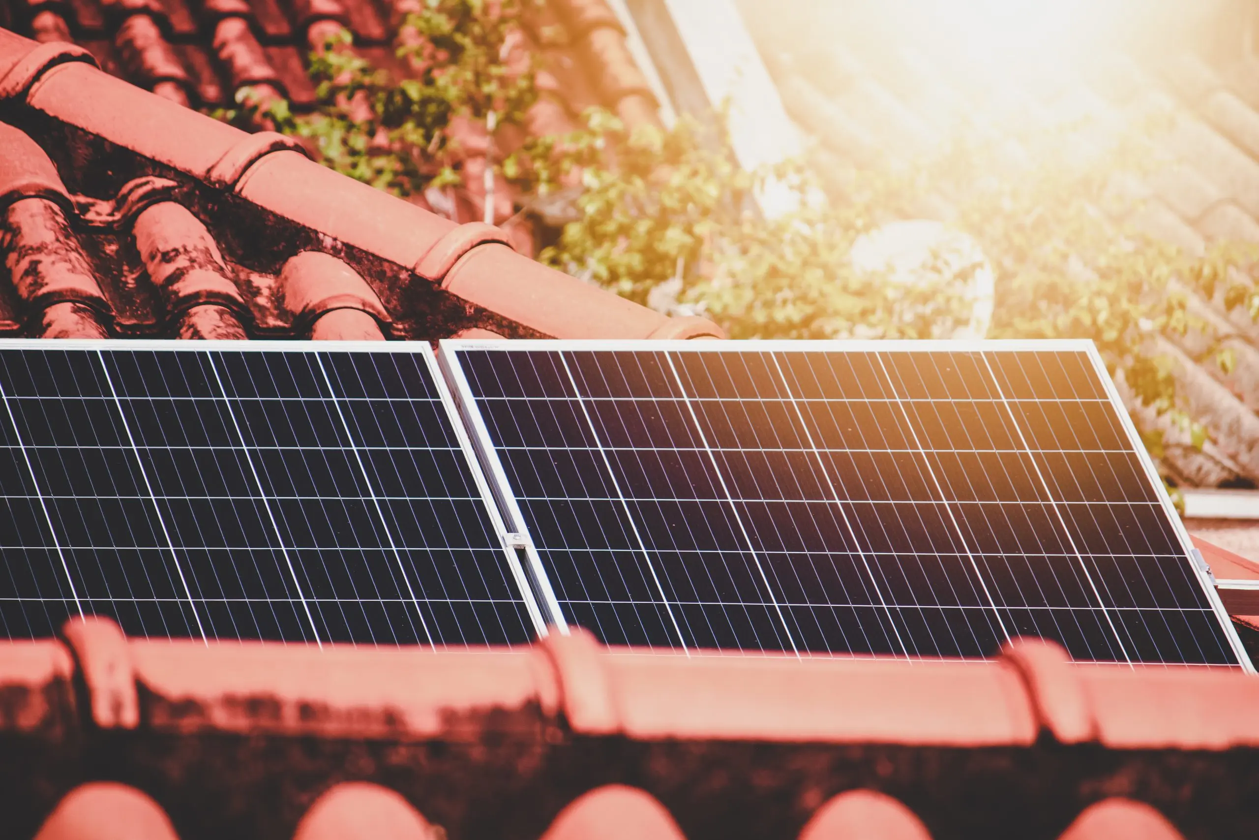cuento es la inversion para una casa con energia fotovoltaica - Cuántos paneles solares necesito para una casa de 4 personas