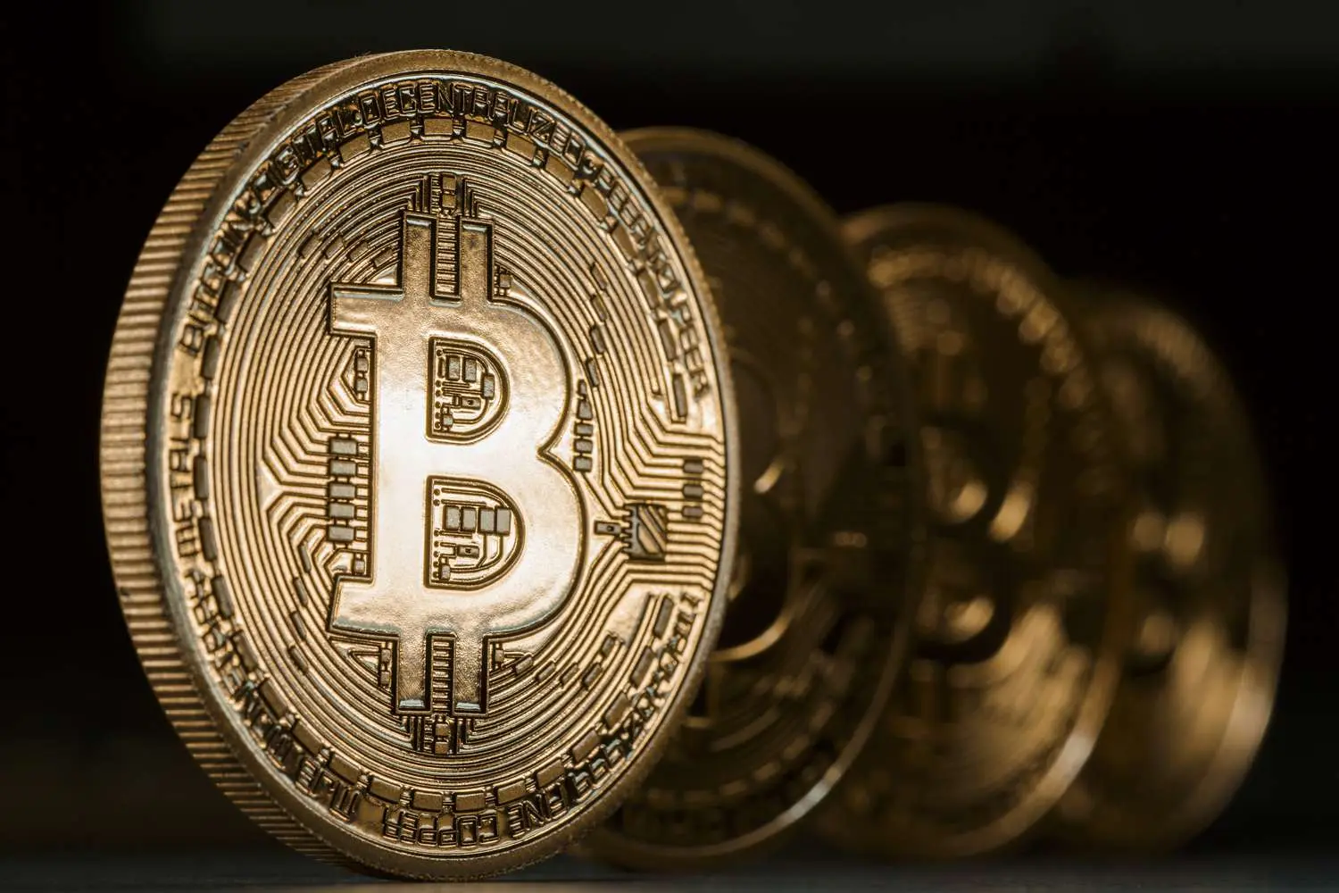 bitcoin wall street trading - Does Wall Street affect crypto