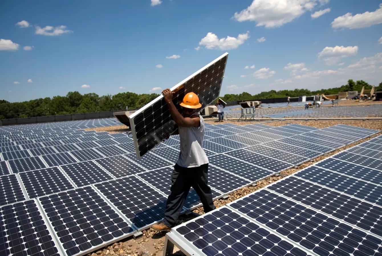 Minería de Bitcoin con energía solar: beneficios, desafíos y futuro - How many solar panels are needed to power a bitcoin miner solar powered bitcoin mining - How many solar panels are needed to power a bitcoin miner