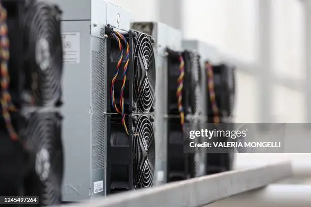 bitcoin mining nederland - Is Bitcoin mining legal in the Netherlands