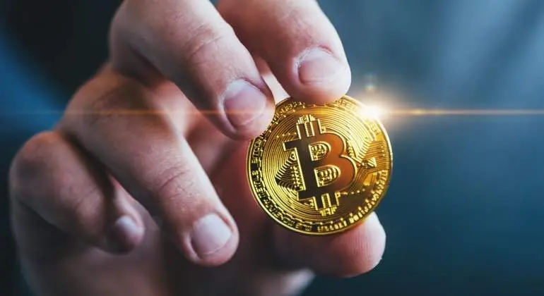 ¿Puedo tener un Bitcoin en mi mano? - Puedo tener un bitcoin en mi mano bitcoin en mano - Puedo tener un bitcoin en mi mano