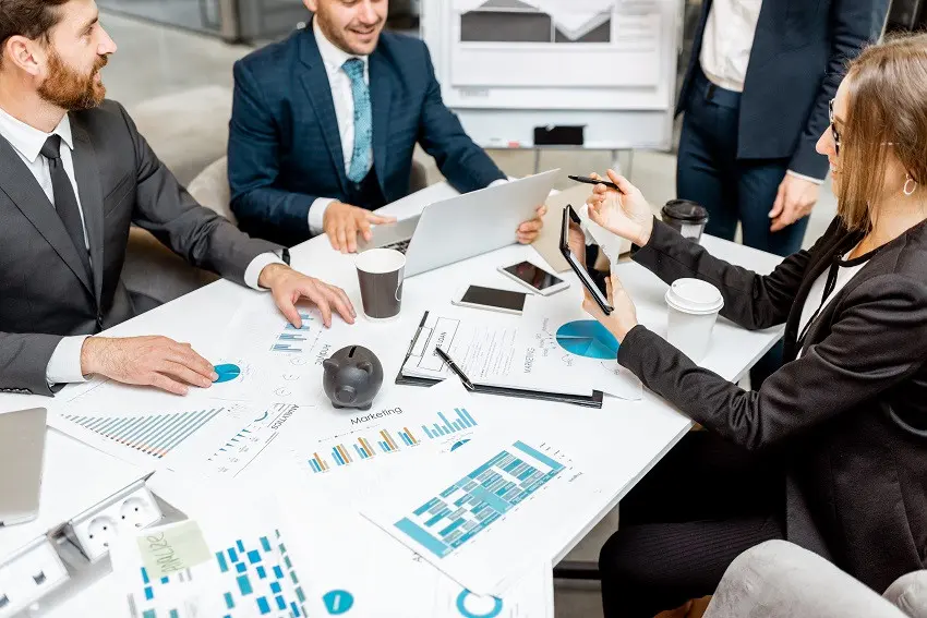 El Entorno Financiero y su Influencia en la Quiebra Empresarial: Un Análisis a través de Modelos de Ecuaciones Estructurales - Qué es el entorno financiero entorno de las finanzas - Qué es el entorno financiero