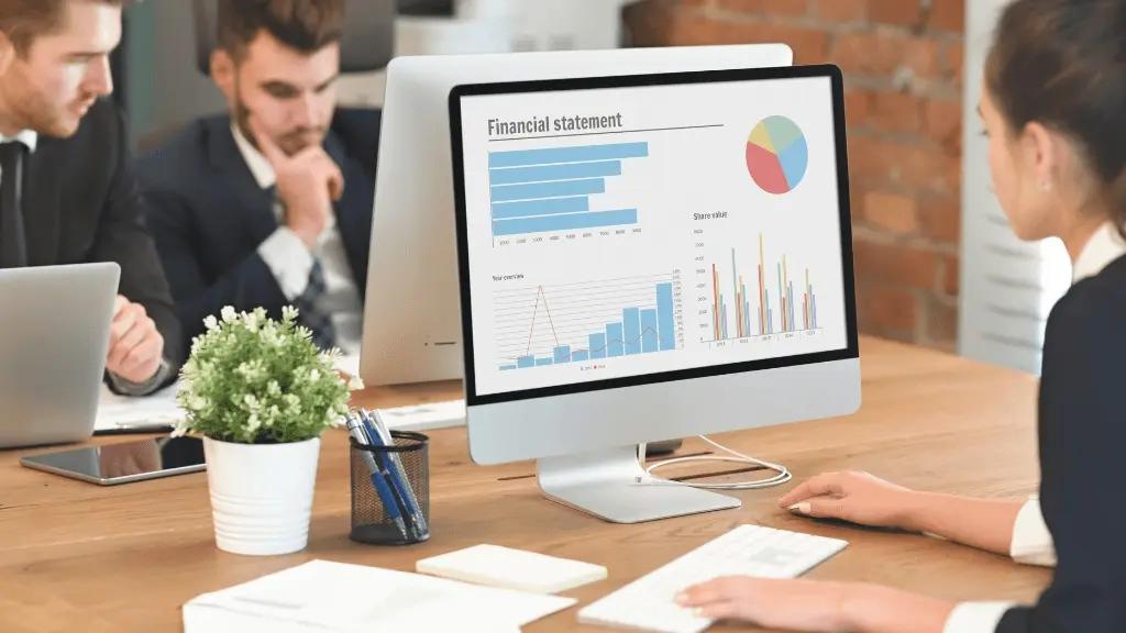 Finanzas Cuantitativas: Una guía completa para comprender su impacto en las inversiones - Qué es la información financiera cuantitativa finanzas cuantitativas - Qué es la información financiera cuantitativa