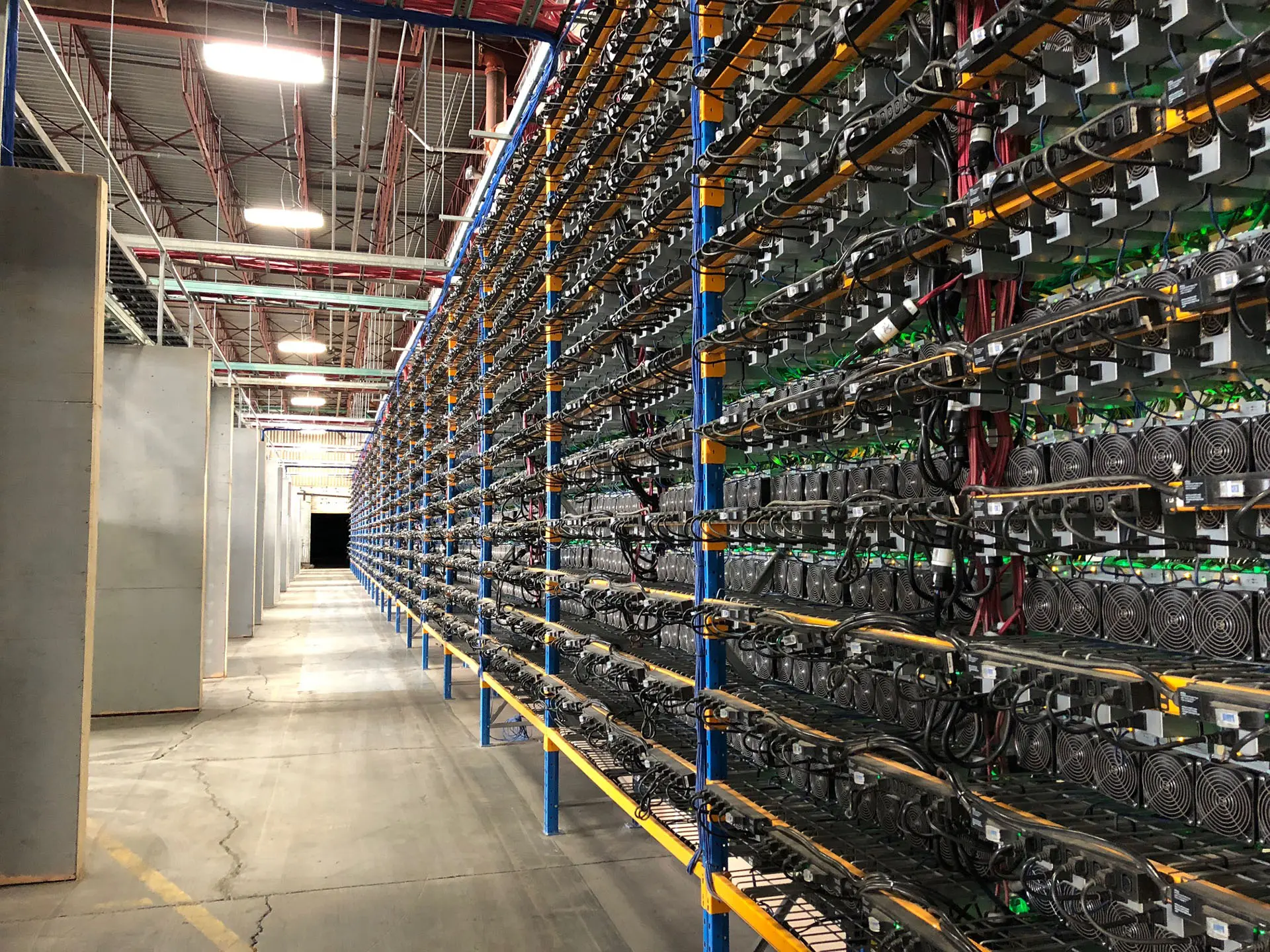 argentino granja criptomonedas canada - Qué hace Bitfarms