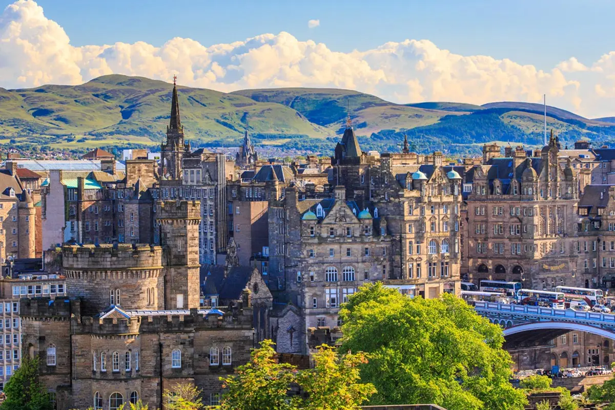 Moneda Escocesa: Todo lo que necesitas saber para tu viaje - Qué moneda llevar a Edimburgo moneda escocia euro - Qué moneda llevar a Edimburgo