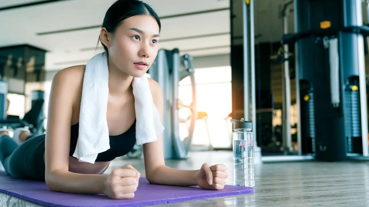 abs invertidos beneficios - Qué músculos trabaja la plancha invertida