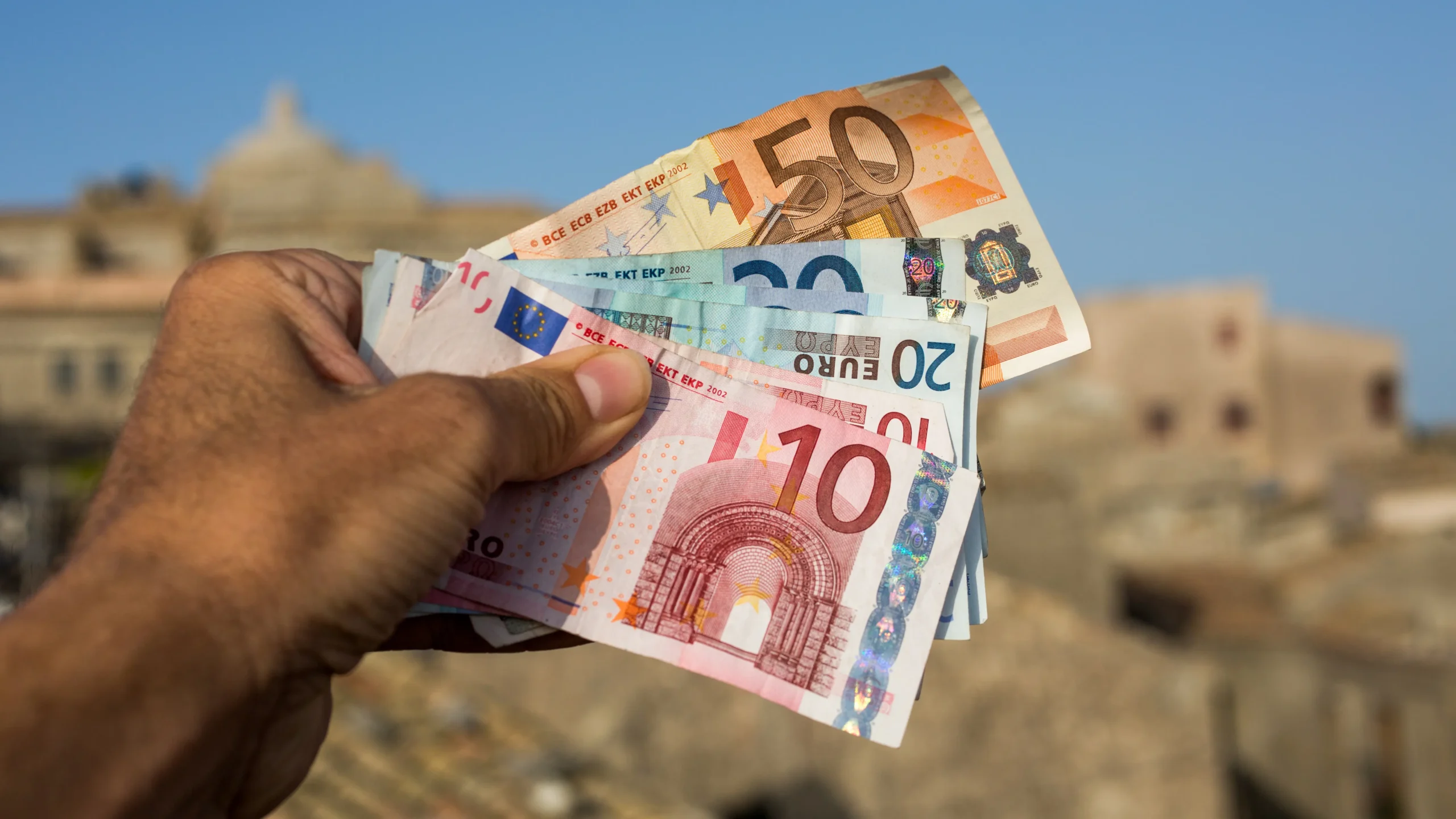 euro o euri - Qué quiere decir EUR