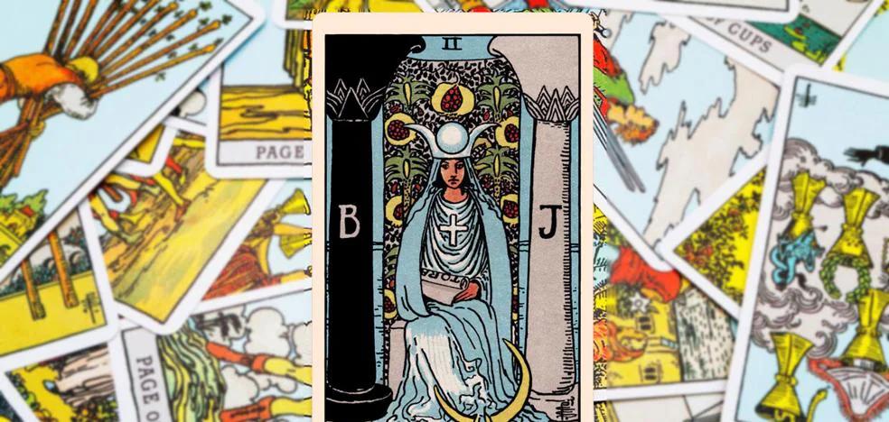 El 10 de Oros y la Papisa Invertida: Una Combinación de Abundancia y Confusión - Qué significa la sacerdotisa en el Tarot Rider Waite 10 de oros y papisa invertida tarot de rider combinacion - Qué significa la sacerdotisa en el Tarot Rider Waite