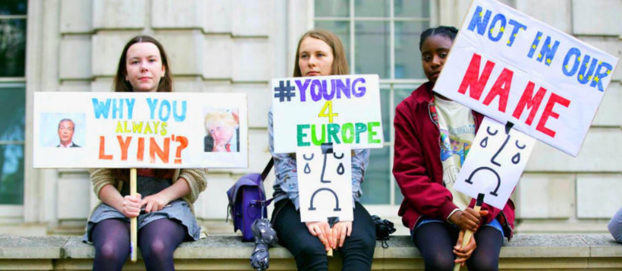 Finanzas para la Generación Z: Cómo Gestionan el Dinero los Nativos Digitales - Qué son los millennials y la Generación Z finanzas para la generacion y - Qué son los millennials y la Generación Z