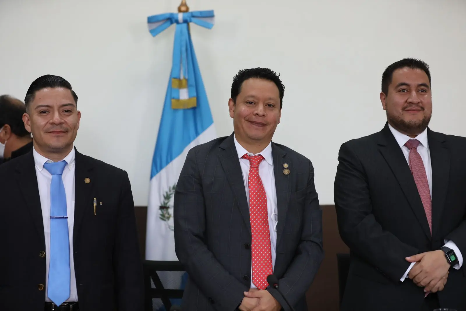 comision de finanzas del congreso - Qué tipos de comisiones existen