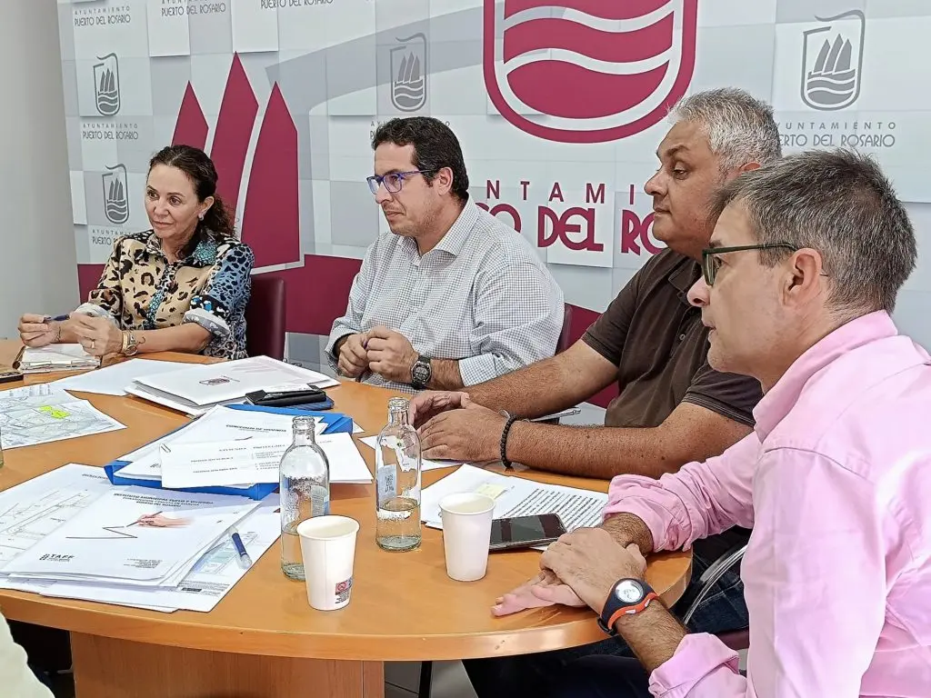 El Gran Rosario: Un Hub Portuario Agroindustrial de Importancia Mundial - Quién controla el puerto de Rosario puerto finanzas rosario - Quién controla el puerto de Rosario
