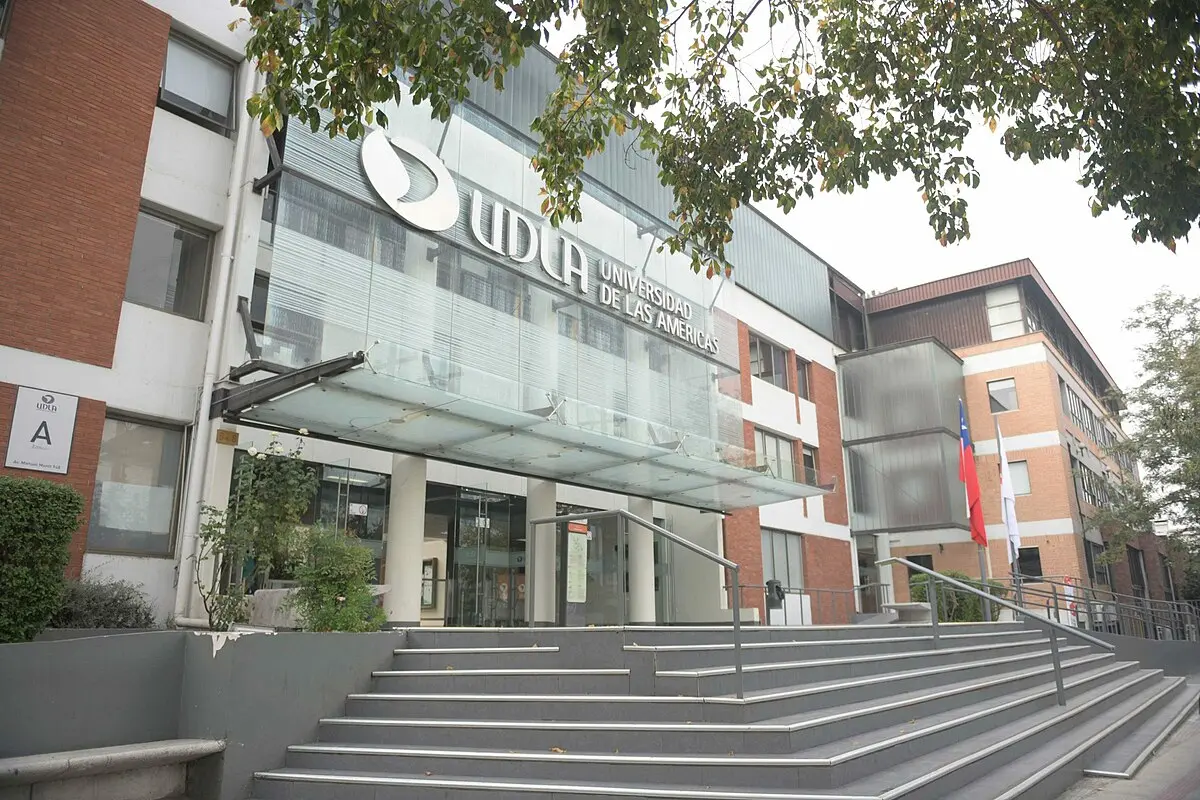 udla finanzas - Quién es el dueño de la UDLA
