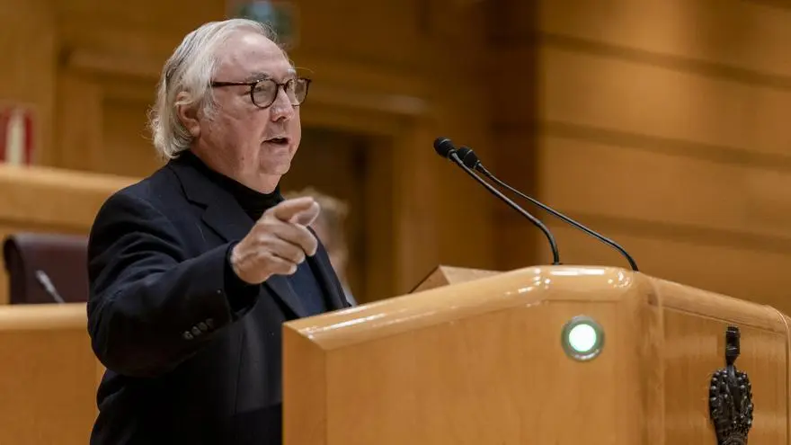 manuel castells criptomonedas - Quién fue Manuel Castells