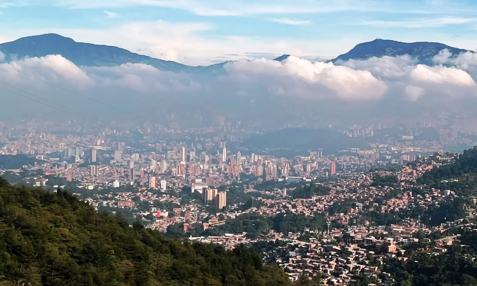 Ministerio de Hacienda y Crédito Público: El Timón de las Finanzas de Colombia - Quién maneja las finanzas de Colombia finanza de medellin colombia - Quién maneja las finanzas de Colombia