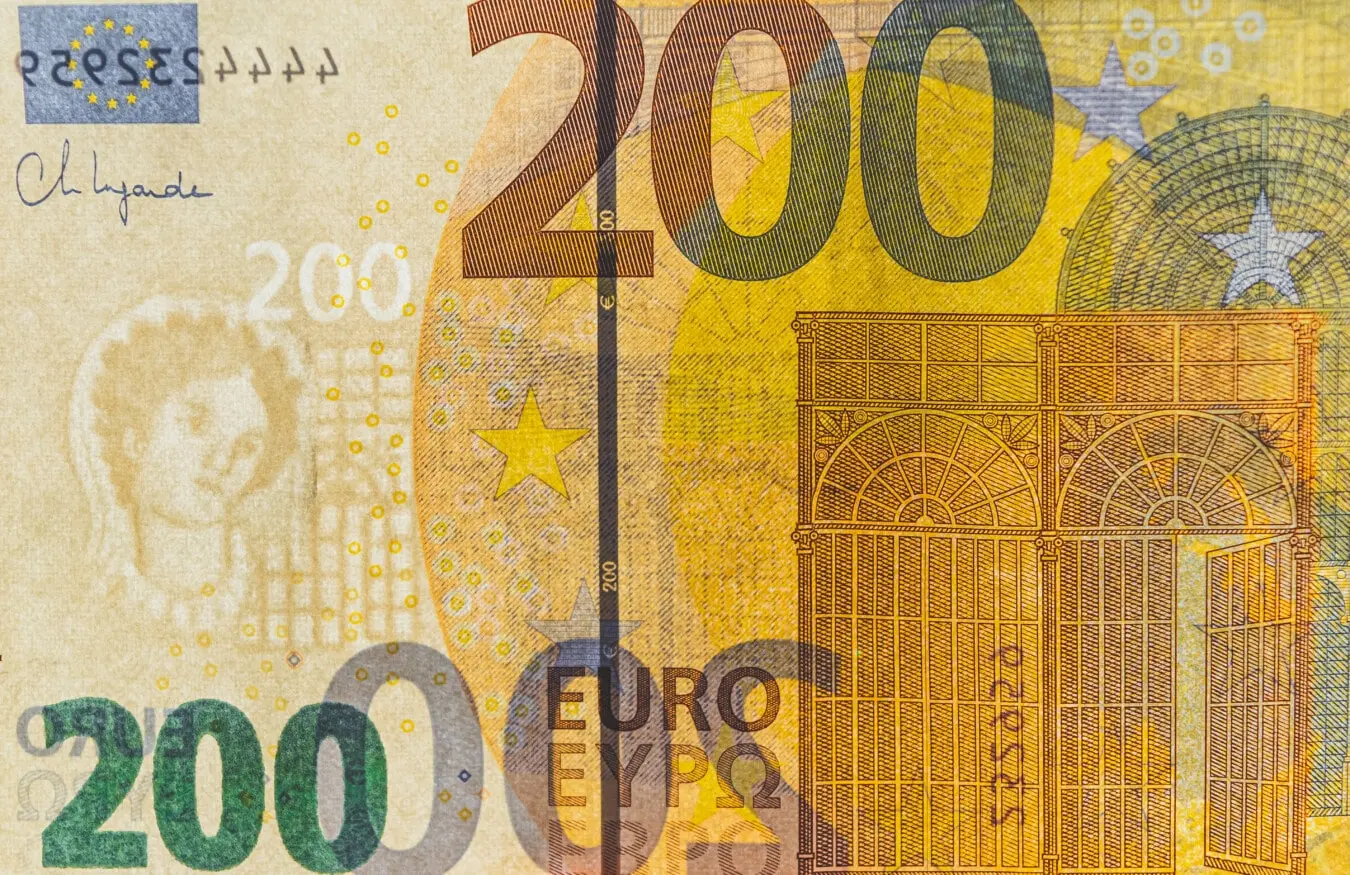 200 euro to usd dollar - What is 200,00 euros in dollars